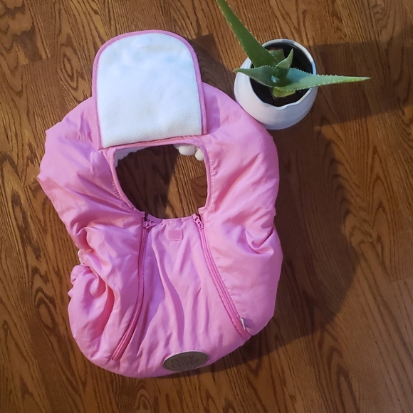 Cozy cover - Picture 2 of 3